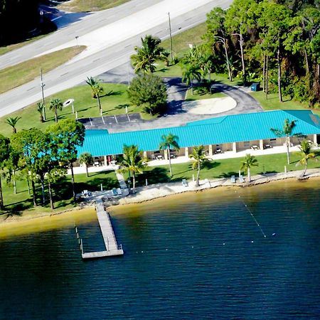 Lake Grassy Inn & Suites Lake Placid Bagian luar foto